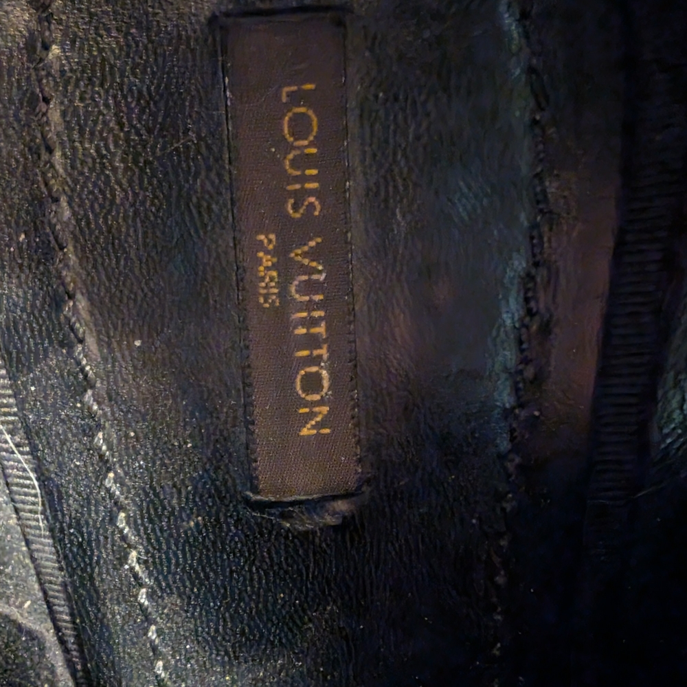 Louis Vuitton Black Patent Leather Lasercut Accents Oxfords - Picture 3 of 11
